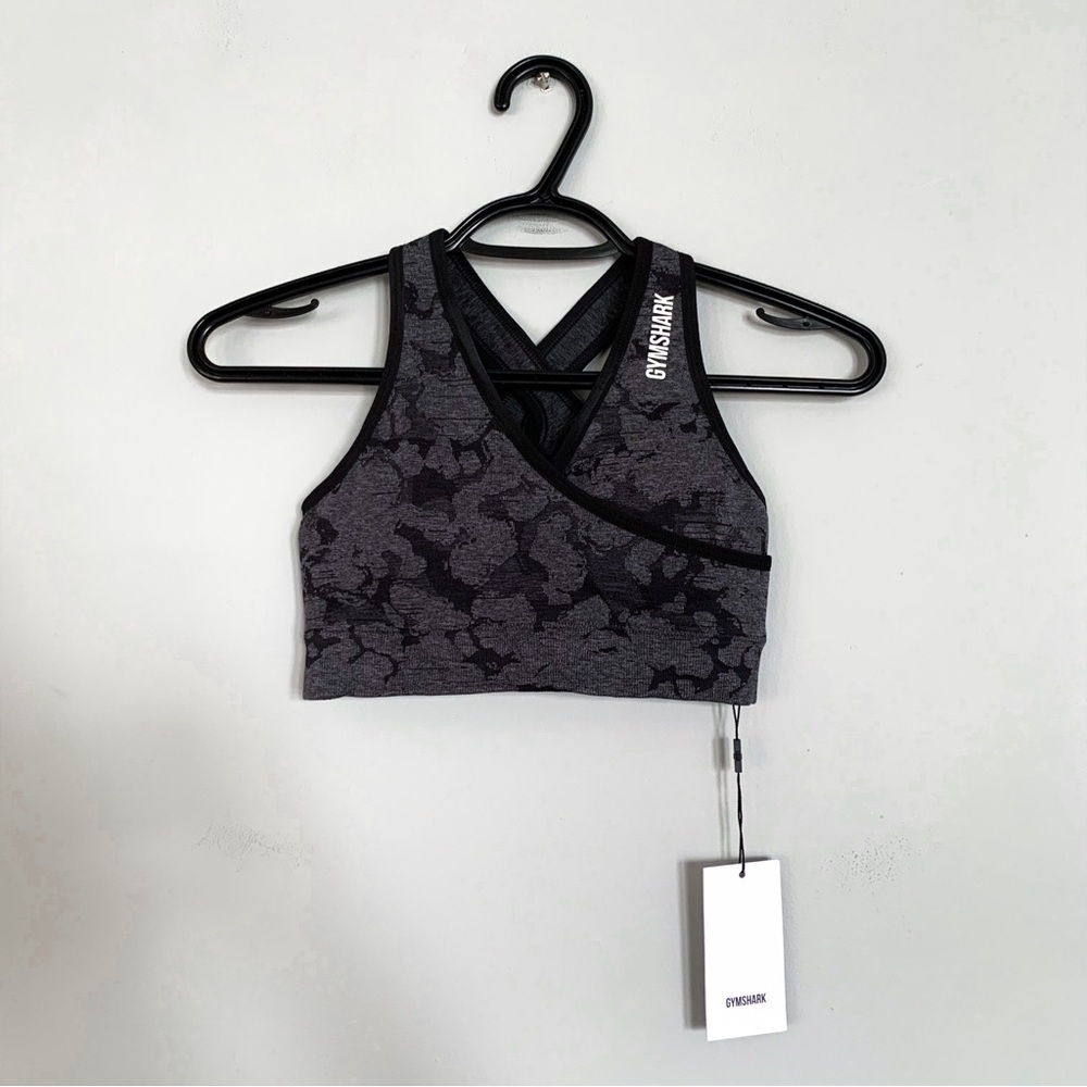Gymshark • Sports Bra